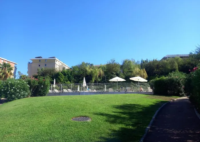 Elegant One-Bedroom Apartment With Swimming Pool - Stayinantibes - Le Vallon